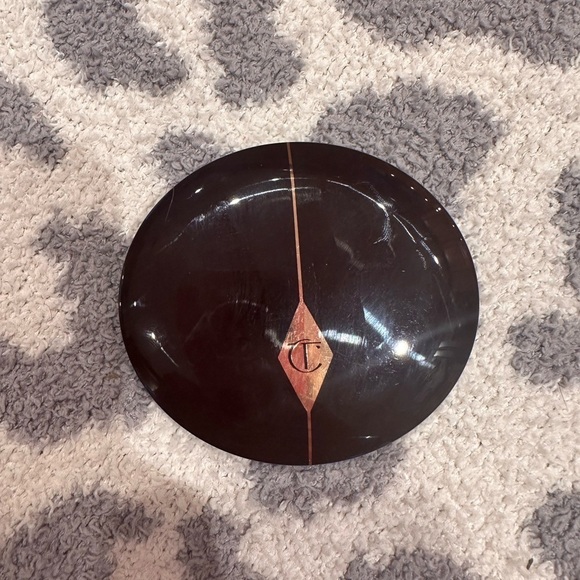 Charlotte tilbury cheek to chic blush - Picture 3 of 4